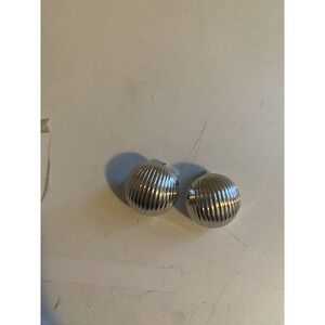 Vintage Silver Tone Ribbed Oval Clip On Earrings